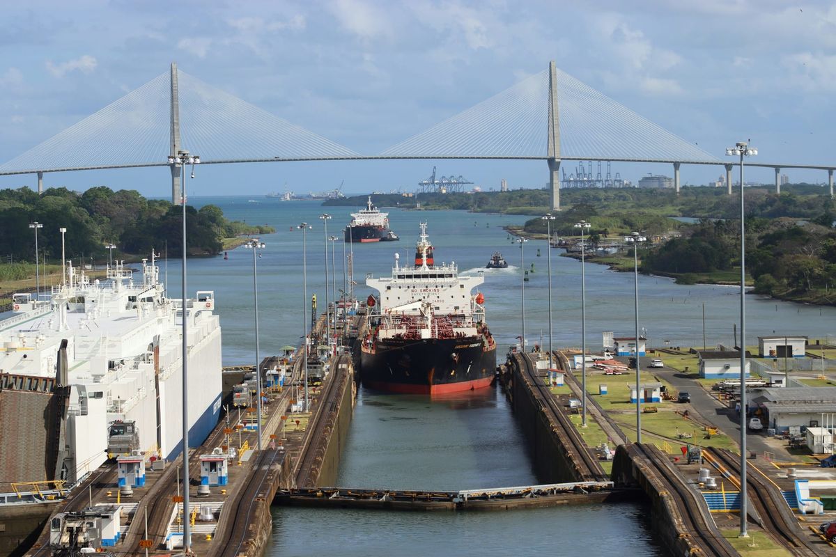 Panama Canal Cuts Daily Transit Capacity as El Niño Deepens