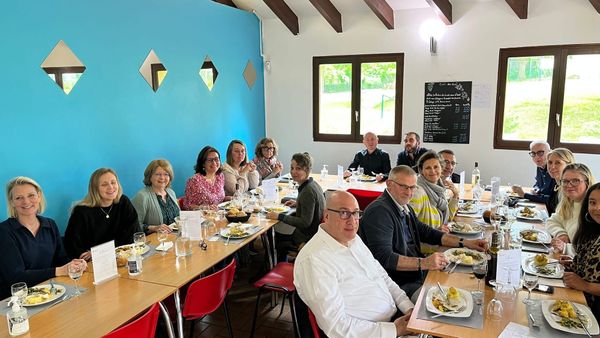 🌟 Retour sur une expérience délicieusement humaine à l'ESAT Pierre Brossolette de Neuilly-sur-Marne 🌟