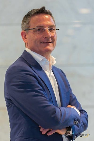 Recycling and resilience