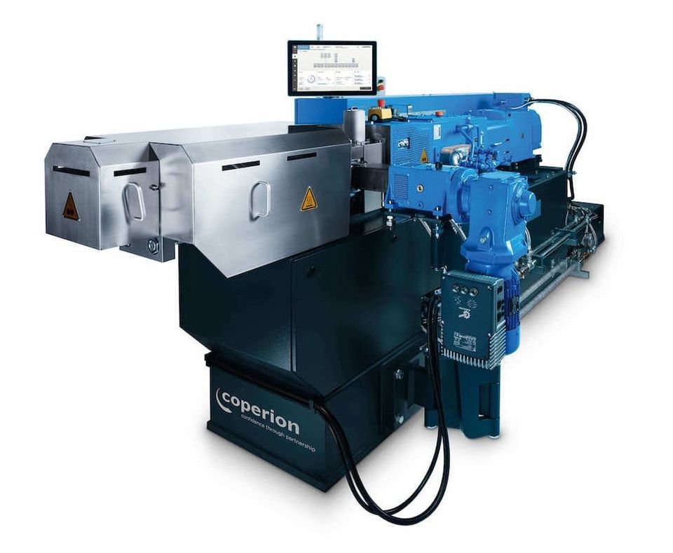 Two Coperion ZSK extruders expand KANSAI HELIOS powder coating production