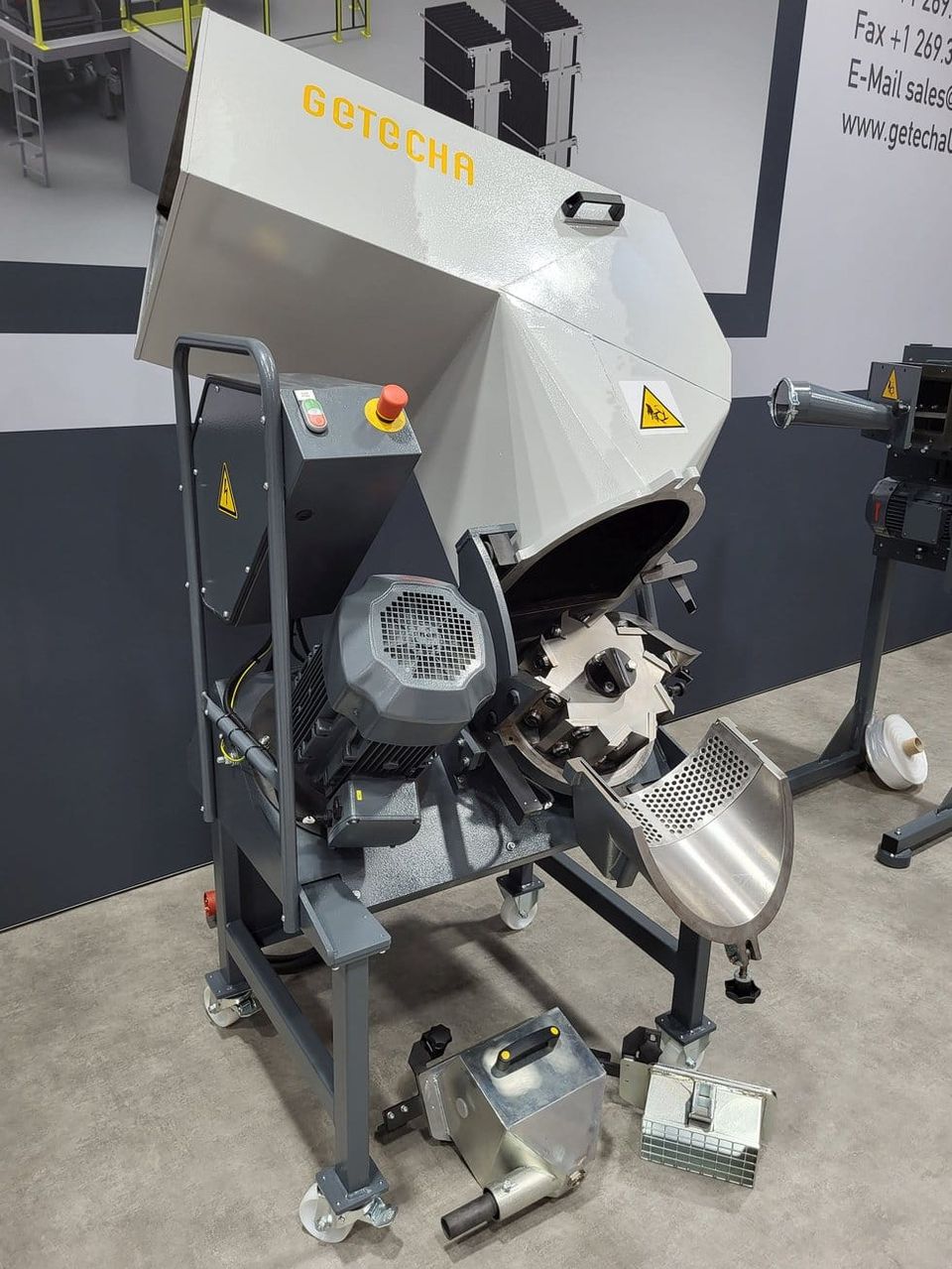 GETECHA presents its RS 150 compact granulator at Fakuma 2024