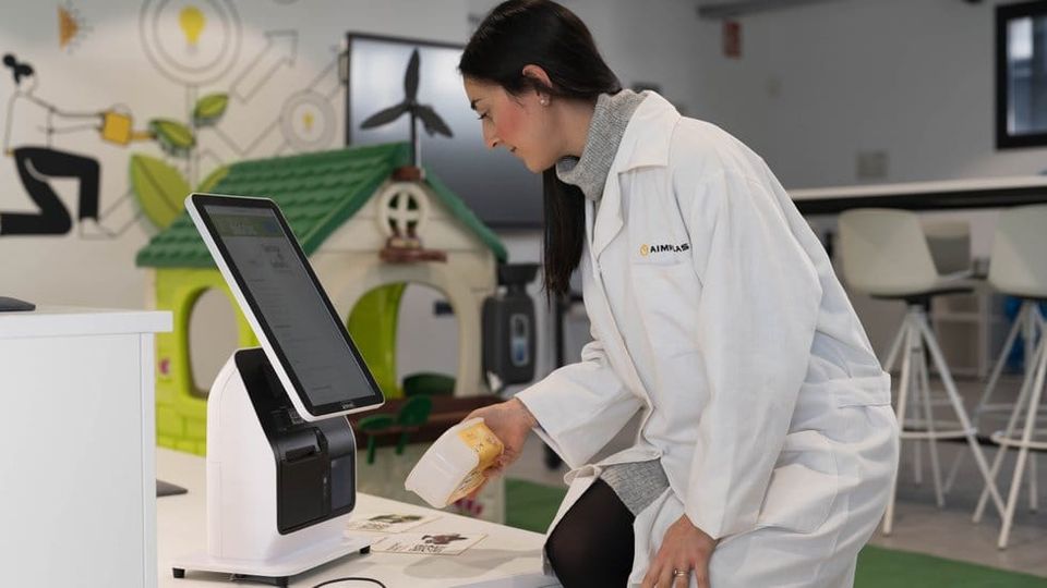 AIMPLAS unveils demonstrator for plastic products’ digital passport