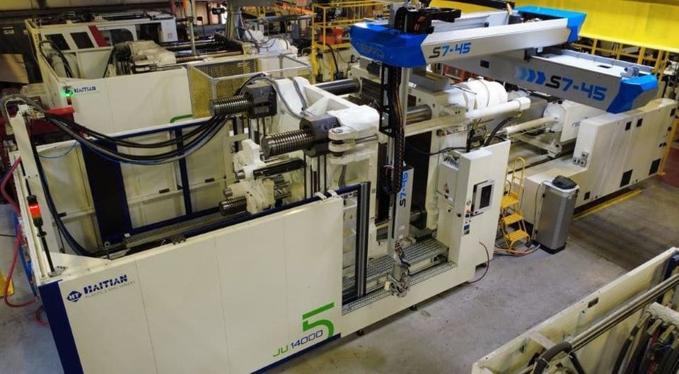 Pittsfield Plastics Engineering installs 1600-ton injection moulding machine