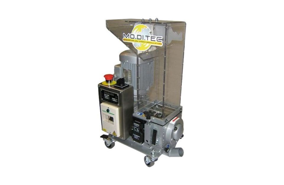 Summit Systems and AMTEK Plastics collaborate to reduce waste