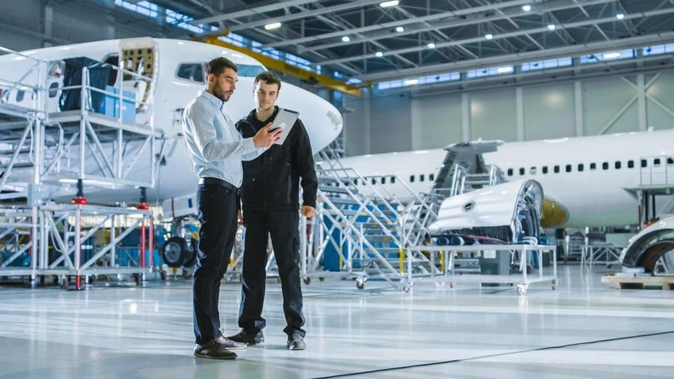 Smart aerospace = Better decision-making