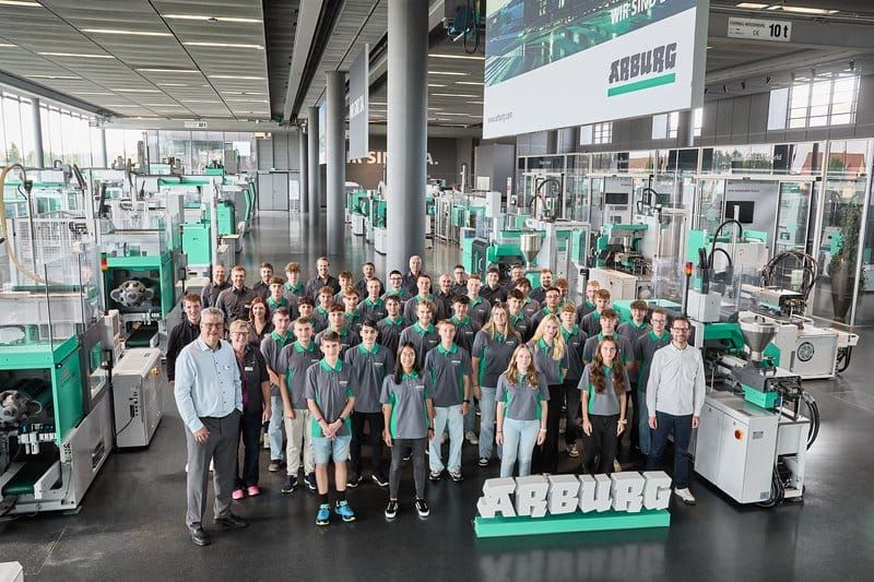 Arburg welcomes 34 new apprentices and DHBW students