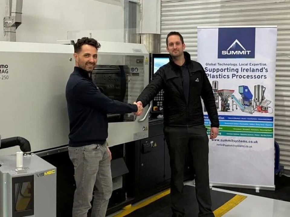 Summit Systems teams up with Sumitomo Demag UK to expand turnkey technology