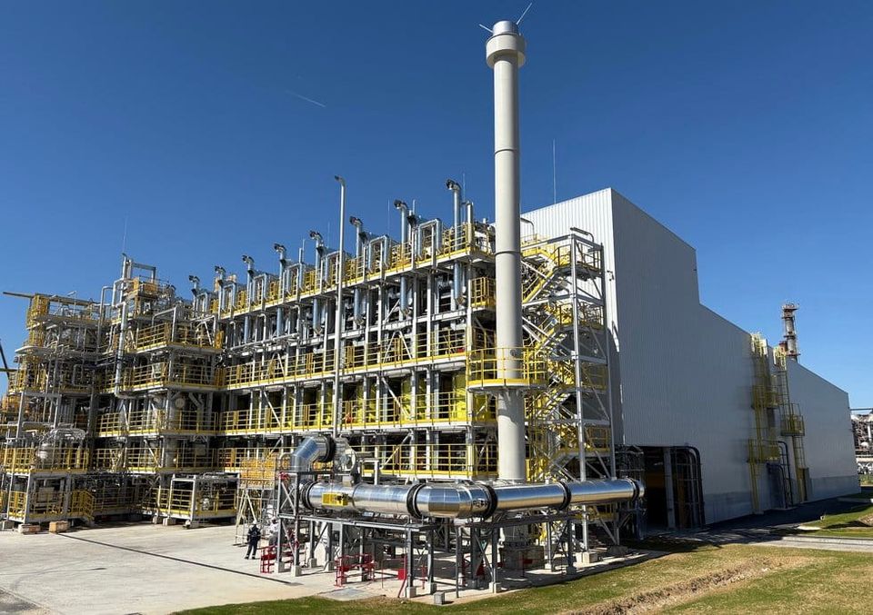 Plastic Energy technology powers start-up of advanced recycling plant at TotalEnergies' Grandpuits site