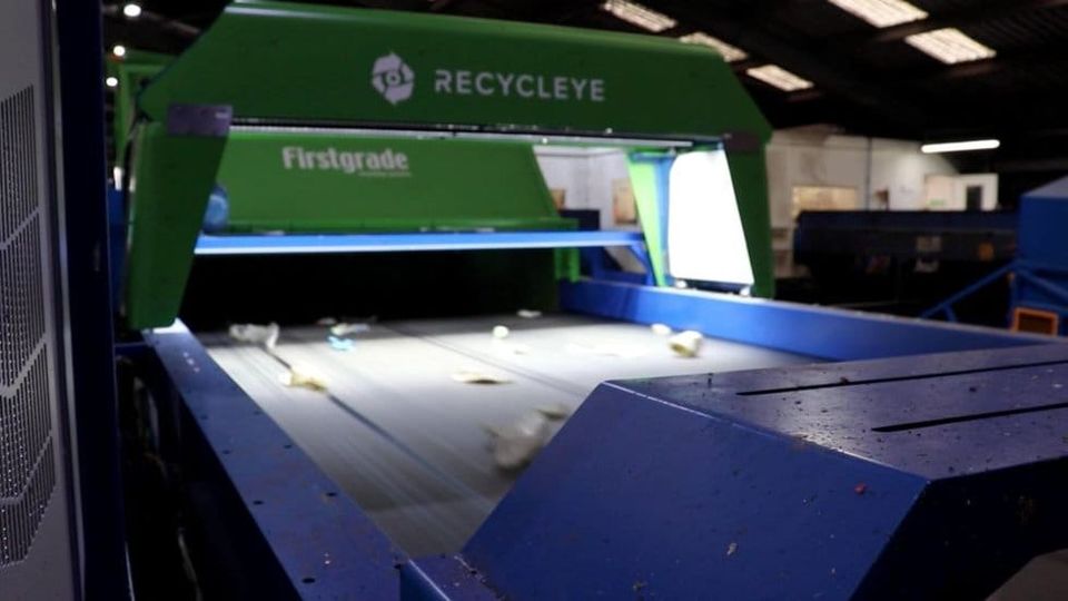 Levenseat installs AI-powered sorting technology at its materials recycling facility