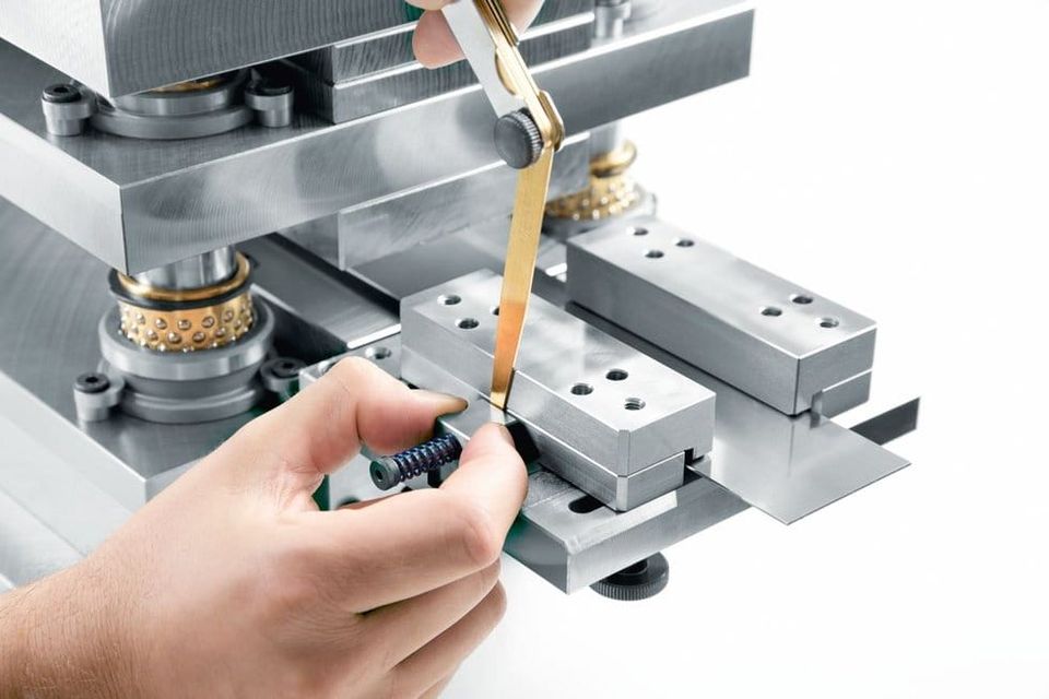 Cost efficient strip guiding with standardised solutions from Meusburger