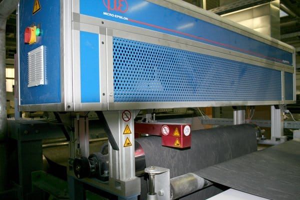 Factors to consider when selecting an inline thickness measurement system