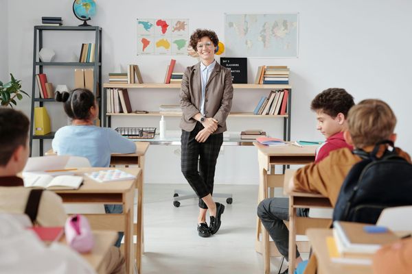 Campus Safety Playbook: Panic Buttons, Dispatch Integration, and Drills