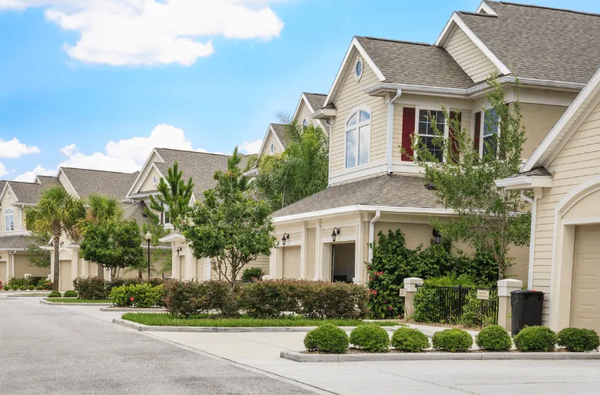 What Arlington Homeowners Should Know Before Selling