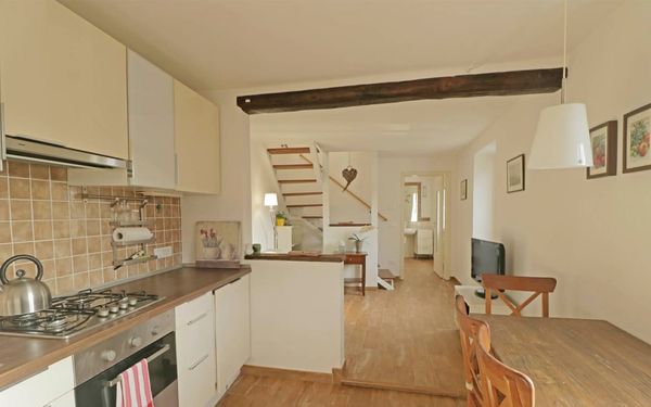 Frisch renoviertes & möbliertes Steinhaus mit Panoramablick in der Toskana für 75.000€