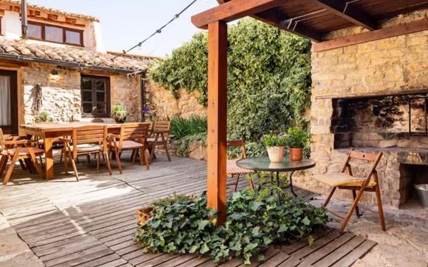 Authentisches Landhaus mit eigenem Spa-Innenhof in der Region Valencia für 233.000€
