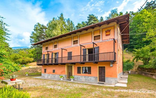 Landhaus mit 5.000 m² Privatgrundstück im Piemont für 159.000€
