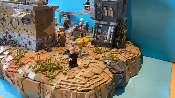 MOCs Are a Great Way To Build Your Fantasies Into Reality - Source: Reddit