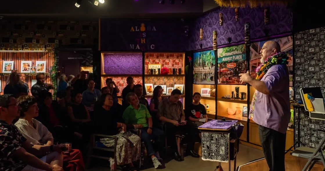 Waikiki’s Magical Parlour