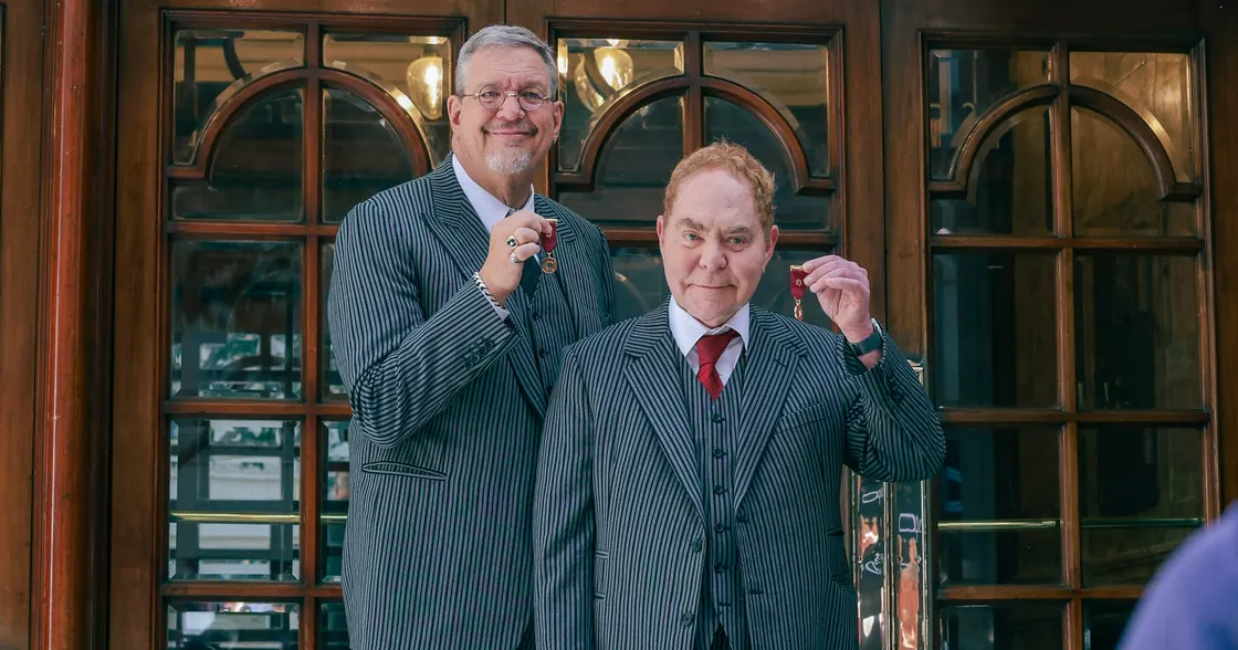 Penn & Teller Become Magic Circle Members