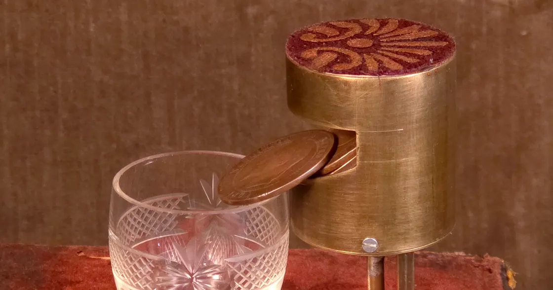 The Chamber of Secrets: Voisin’s Coins to Glass
