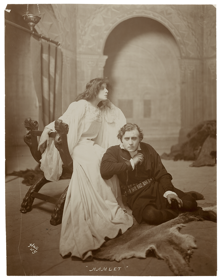 Julia Marlowe & E.H. Sothern in Hamlet.