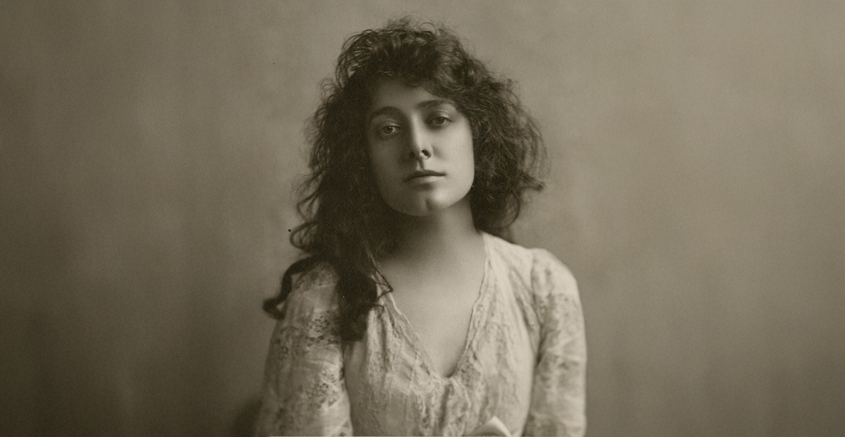 Julia Marlowe: From Coal Cellar to Center Stage