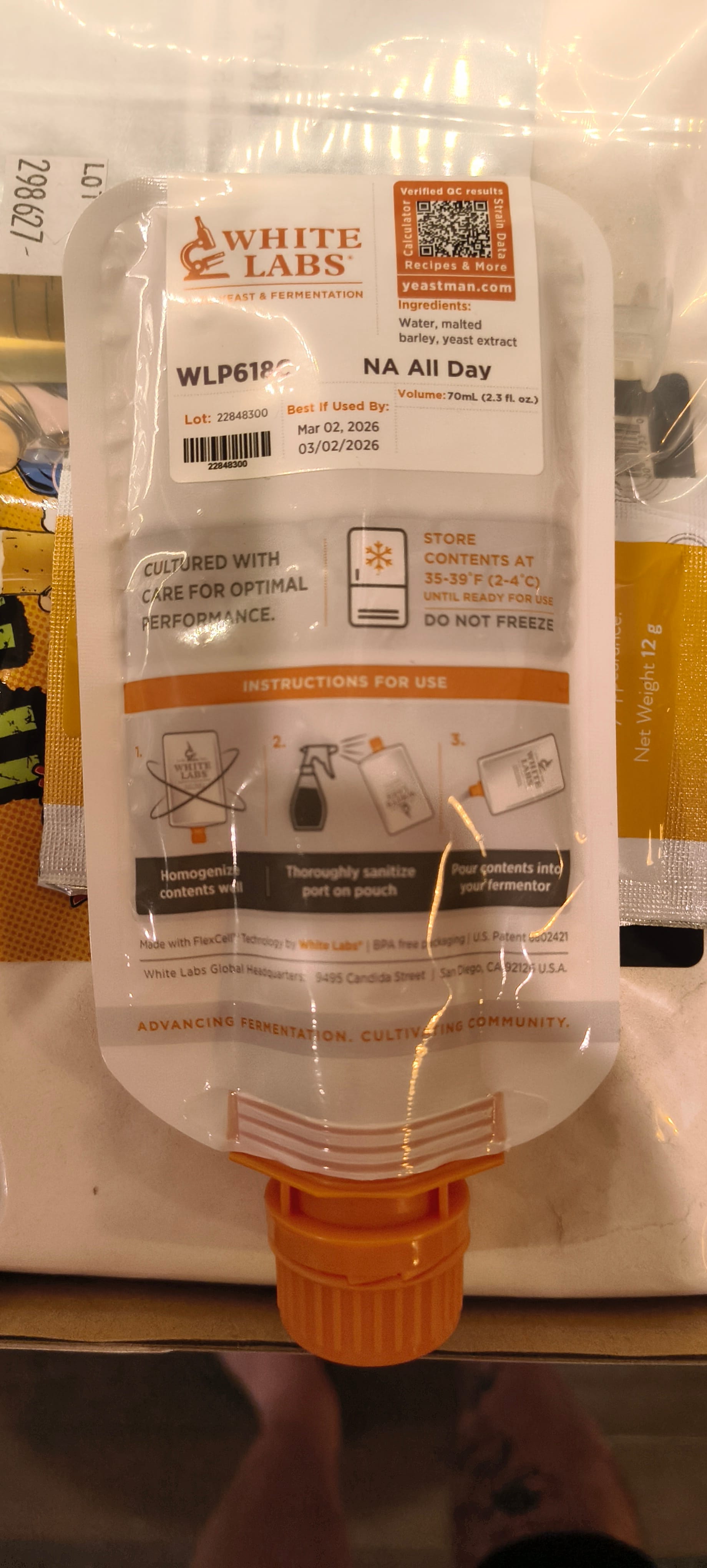 White Labs WLP6186 - NA All Day yeast. 