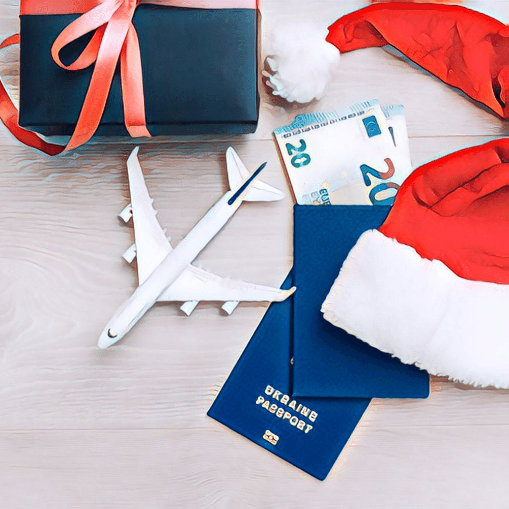 13 Holiday Gifts For Couples Who Love To Travel