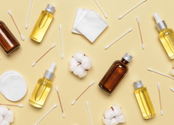 10 Homemade Makeup Remover Recipes for Eco-Friendly Beauty