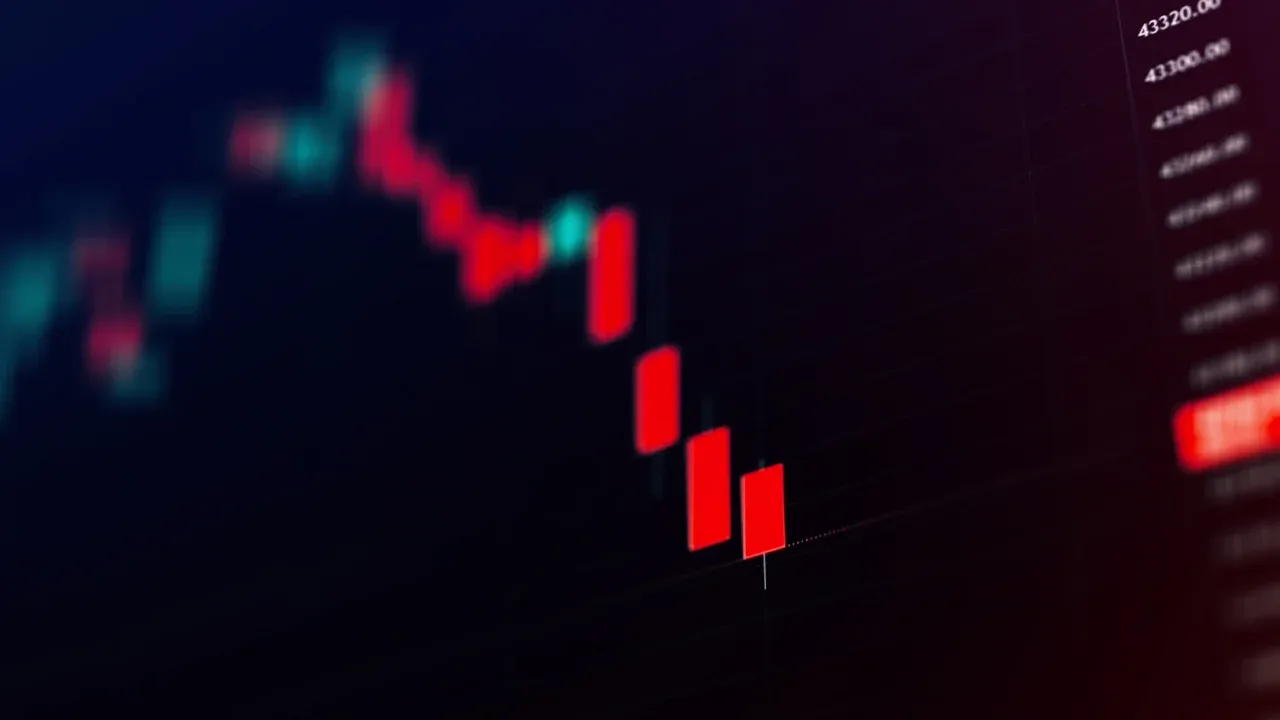 Whales Get Rekt Too: When Three "On-Chain Contract Kings" Each Blew Up Hundreds of Millions