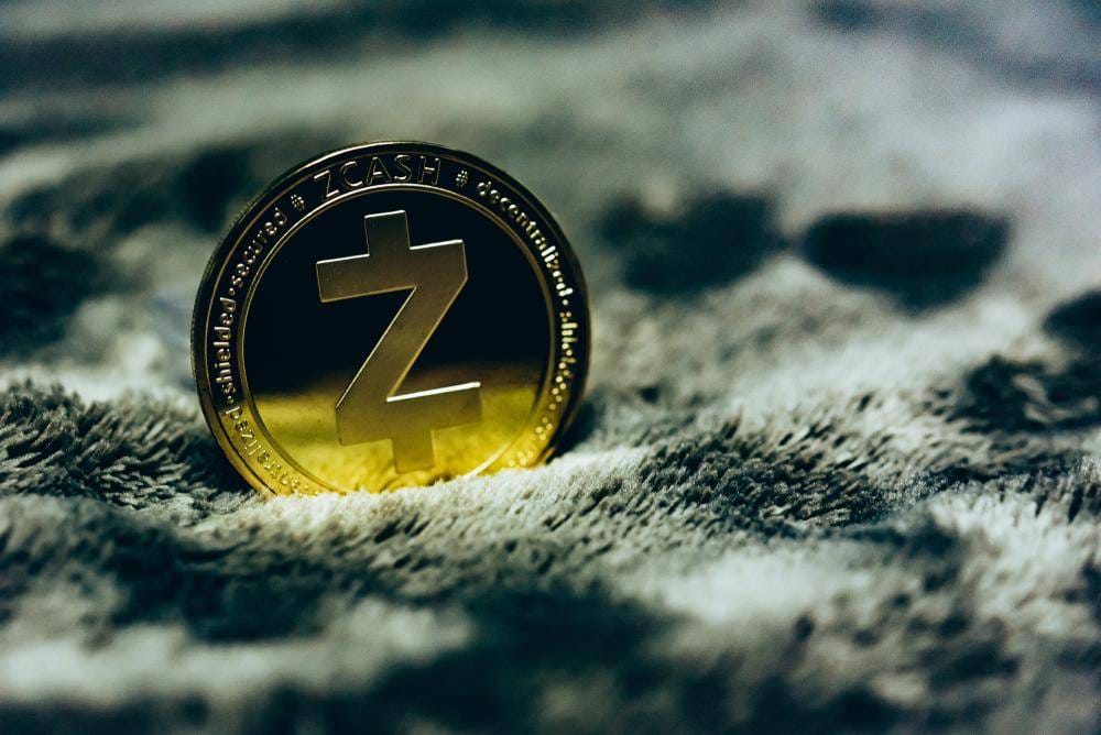 Zcash (ZEC) – The Only Coin "Staying Green" in a Sea of Red