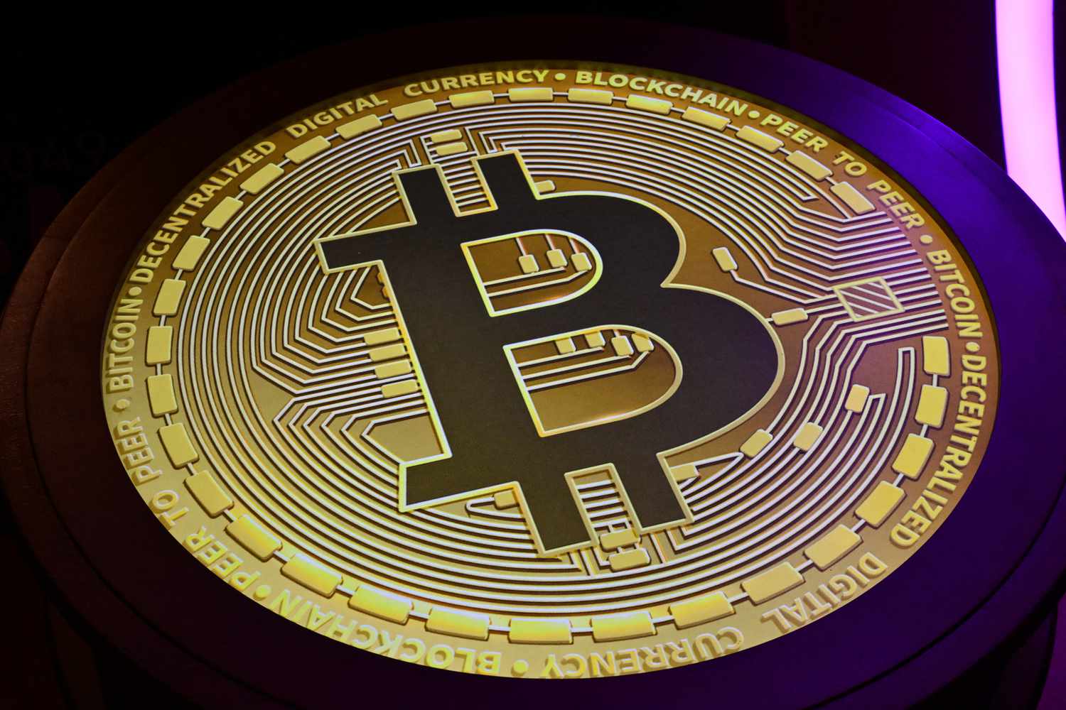 Trump Pardons CZ, SBF Pardon Odds Surge, and Fetch.ai – Ocean Protocol Reach Settlement
