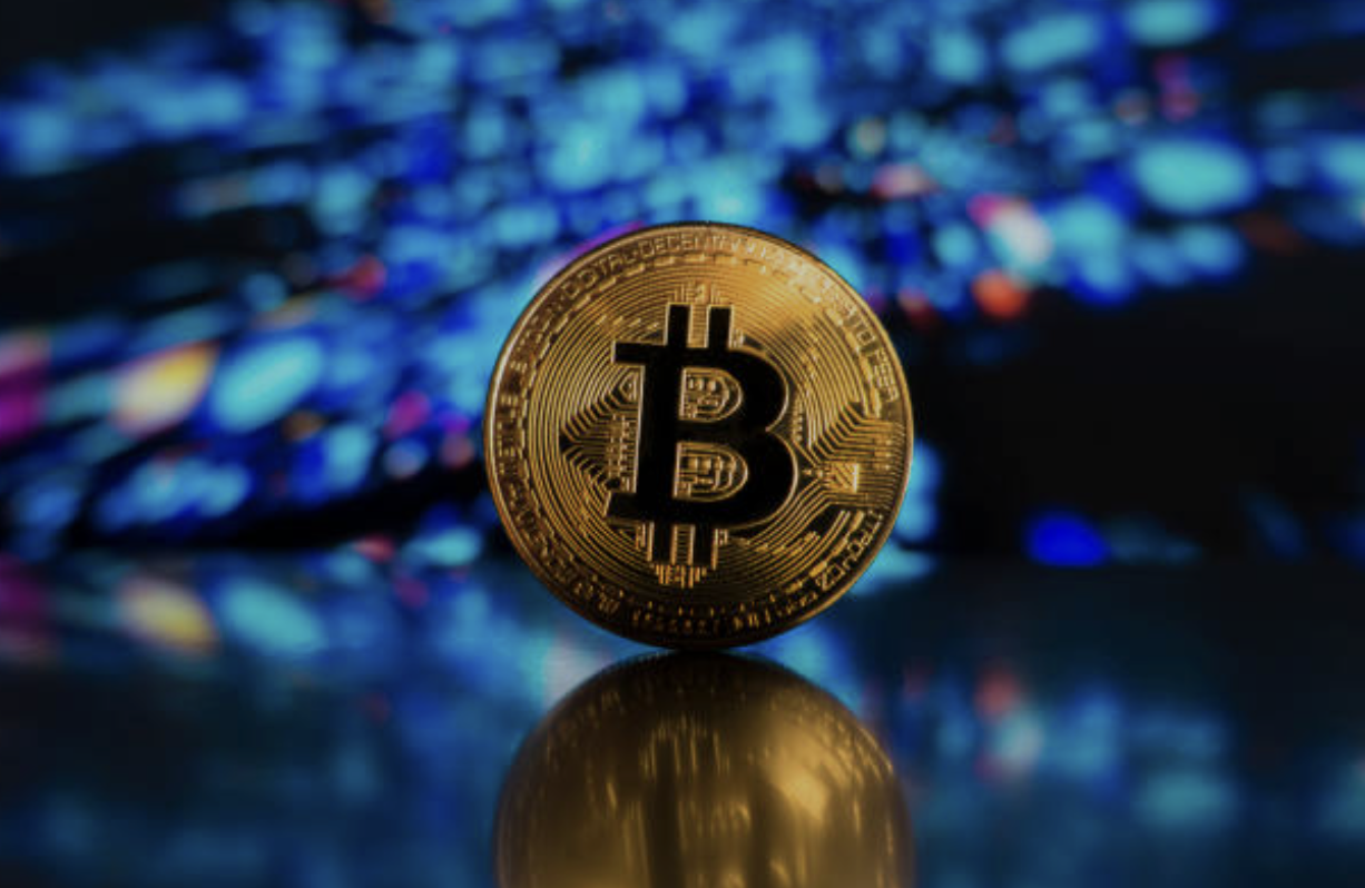 🔥 Crypto Market Roundup: Balancer Hacked for $116M, CZ Buys $2.5M in Aster, Coinbase in Talks to Acquire BVNK for $2B