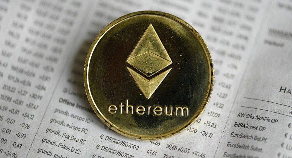 ETF hút vốn kỷ lục, Ethereum dẫn đầu đợt tăng giá cuối tuần, vượt trội Bitcoin