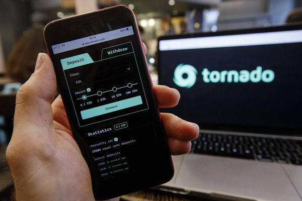 Hacker Begins Laundering KyberSwap Stolen Funds via Tornado Cash