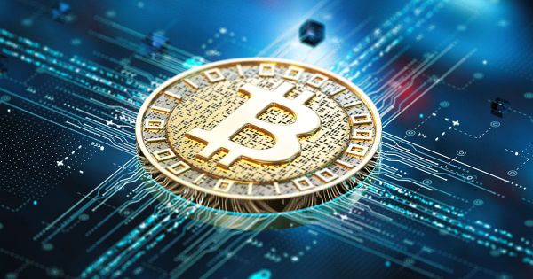 Crypto hôm nay: Kiyosaki dự đoán Bitcoin lên 250.000 USD, tín hiệu Altcoin Season xuất hiện, CZ phủ nhận liên hệ với Trump