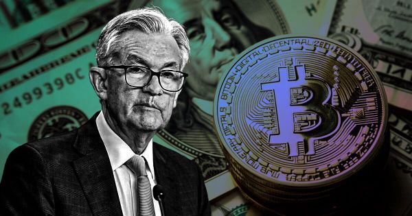 Xác suất Fed hạ lãi suất tháng 12 lao dốc còn 33% khi Bitcoin rơi dưới 89.000 USD