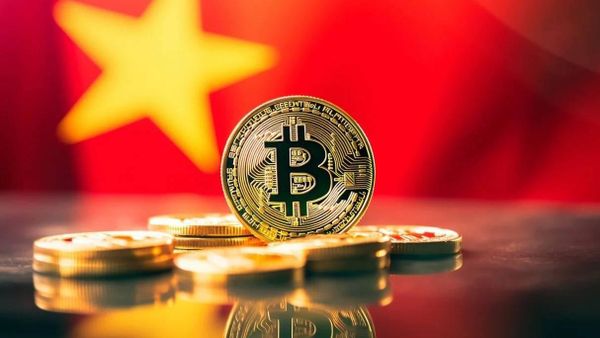 Toàn cảnh crypto hôm nay: Fed nới lỏng cho ngân hàng tham gia crypto, Chủ tịch tạm quyền CFTC gia nhập MoonPay, HashKey IPO gây chú ý tại Hong Kong