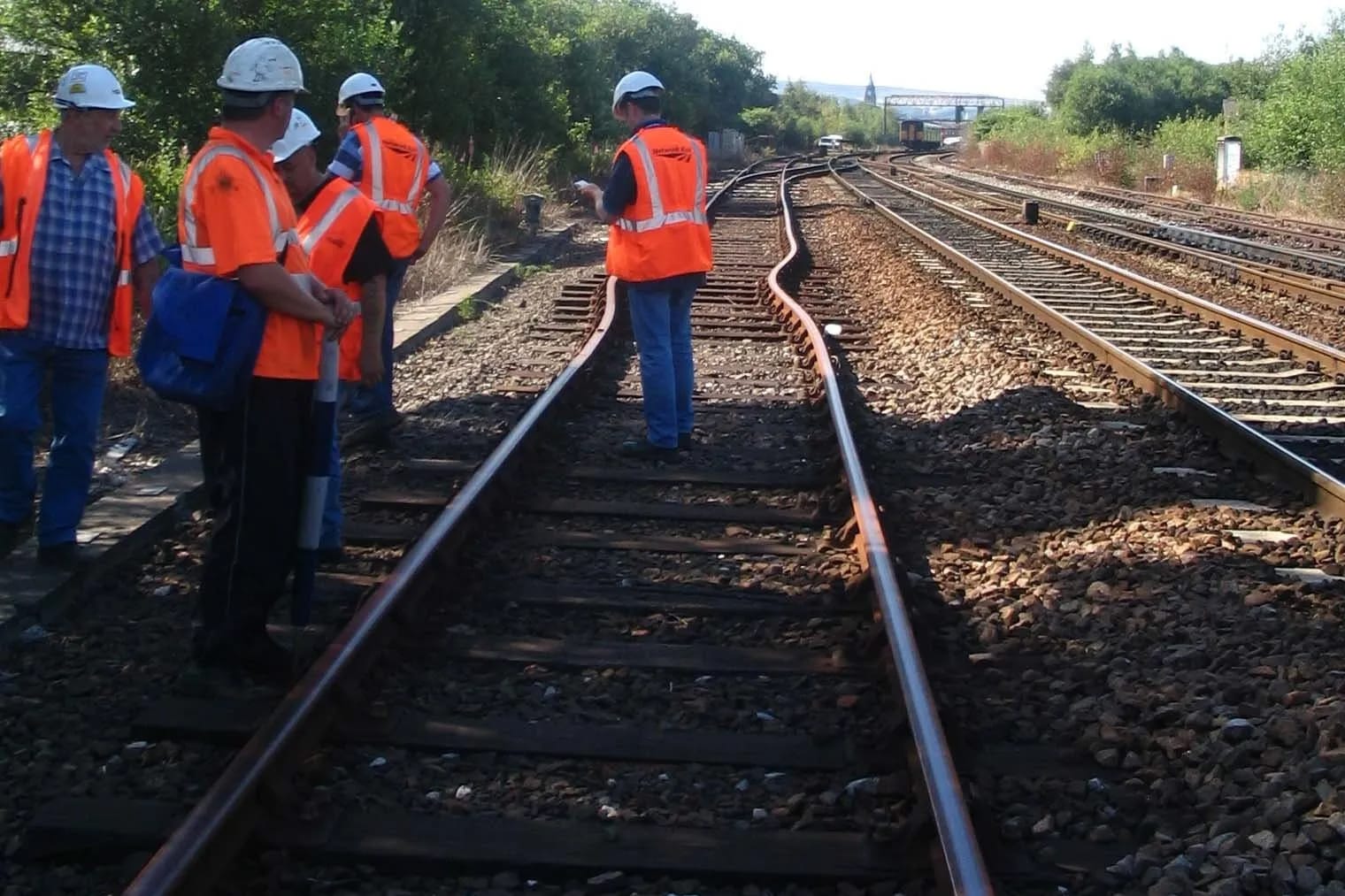 Heatwaves can significantly disrupt transport by causing rails to buckle. Image source: New Civil Engineer.