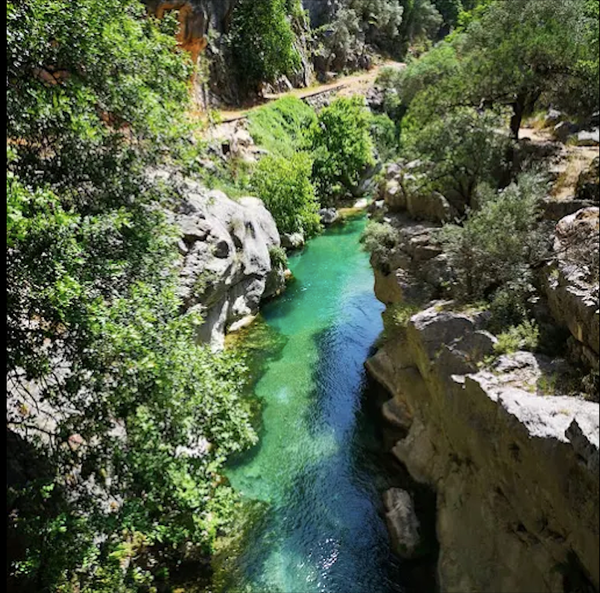 Yazılı Kanyon Tabiat Parkı: Isparta'nın Gizemli Kanyonunda Tarih ve Doğa Rehberi