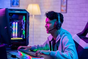 Multimedia & Entertainment