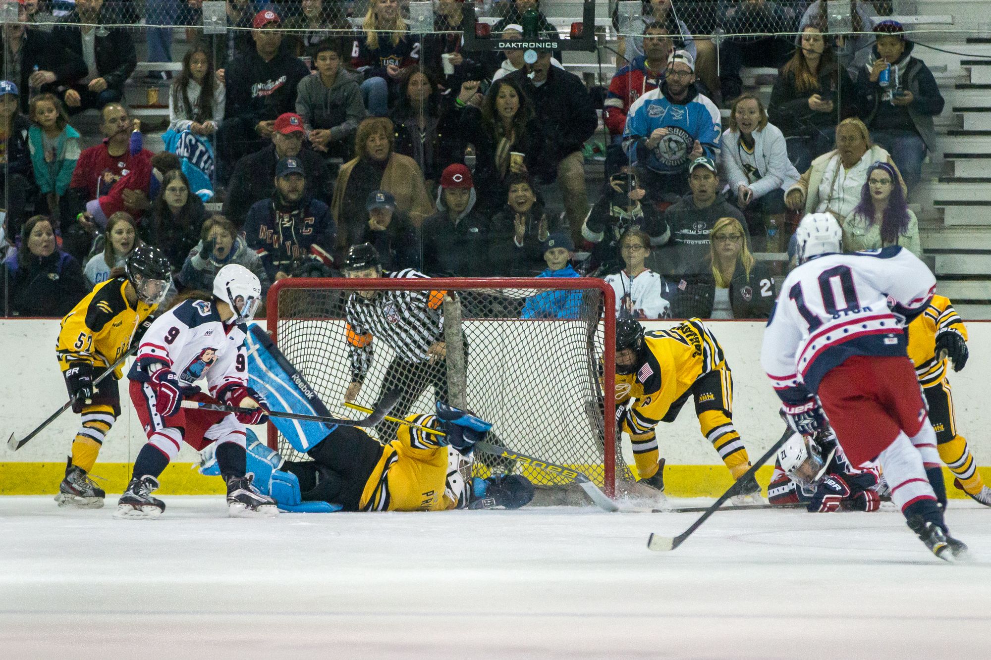 NWHL: Riveters Look to Upset the Boston Pride