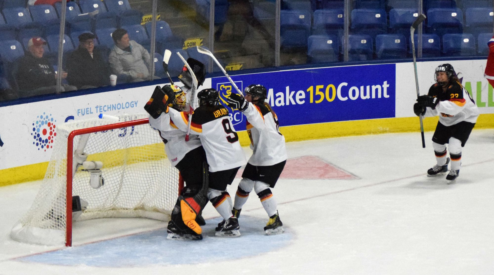 2017 IIHF Women's World Championships Notebook -- Day 4