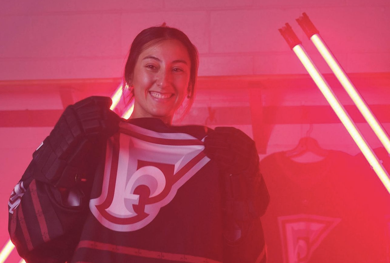 Brooke Stacey Returns to Hockey with the Montreal Force