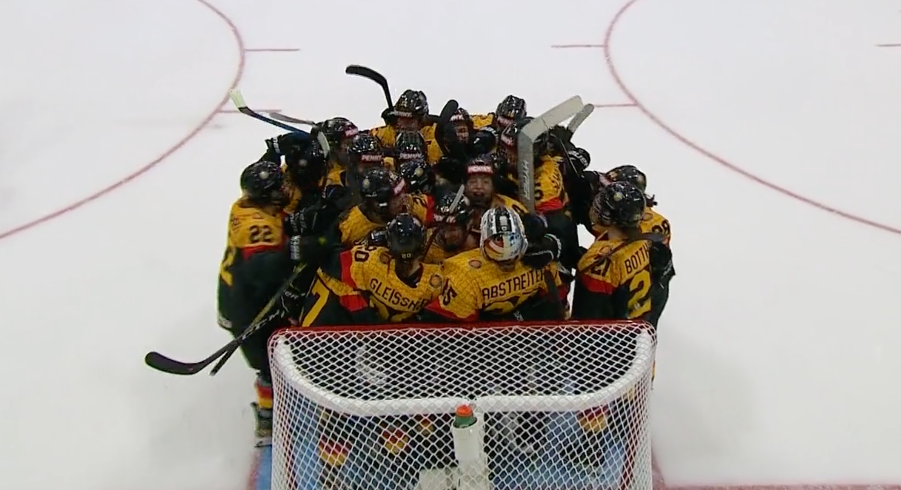 2023 IIHF Women's World Championship: Days 1 and 2