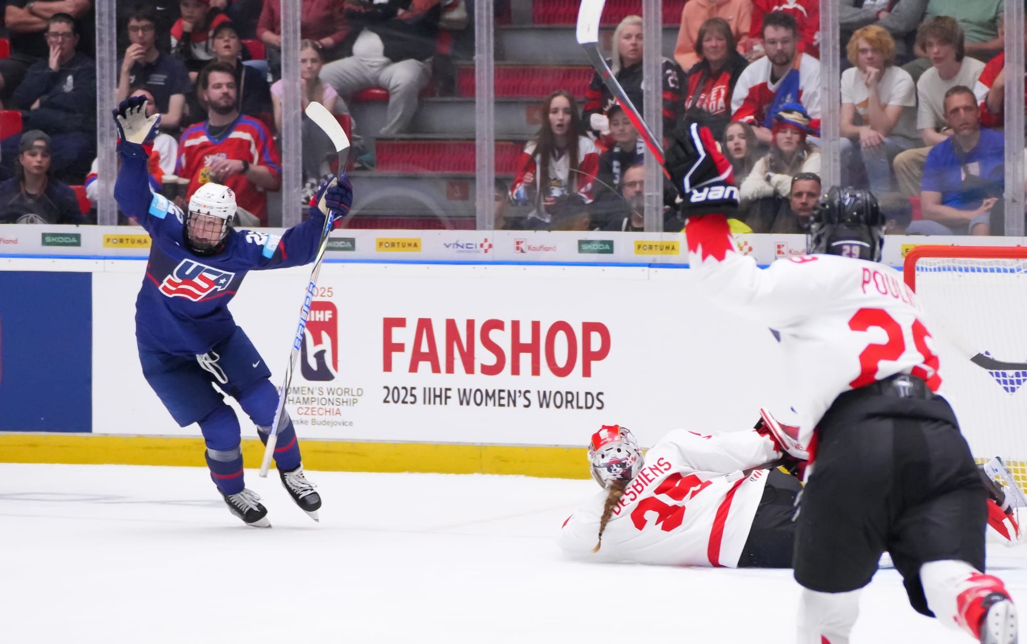 2025 IIHF Women's World Championship: Medal games Notebook