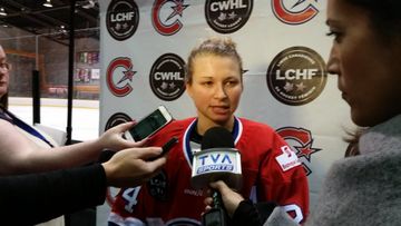 CWHL: Marie-Philip Poulin and Ann-Sophie Bettez, Les Canadiennes' 1-2 Punch