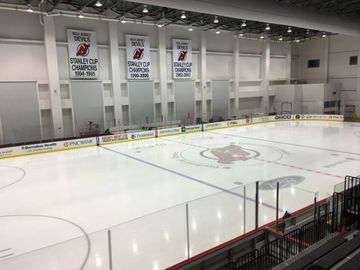 NWHL: Beauts Win, Pride Stay Perfect