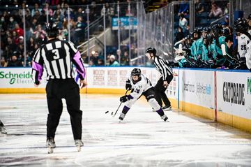 Close Calls: Minnesota 2, New York 1 (OT)