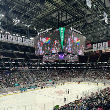 Scraping and Clawing: Boston 2, New York 1